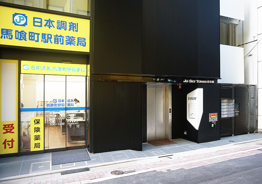 ビルエレベーター入口